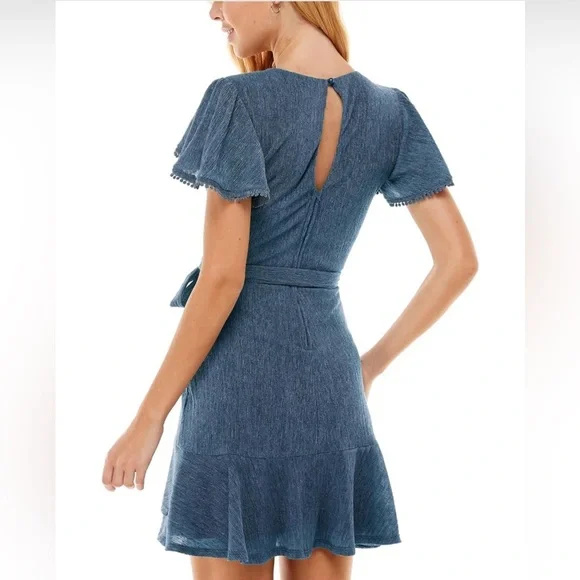 NWT City Studios Juniors Flutter-Sleeve Belted Dress Size 13 - Picture 2 of 5